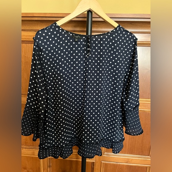 Talbots Blouse with Bell Sleeves Polka Dot Black and White Size XLP - Picture 11 of 16